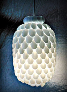 светильник из пластиковой канистры